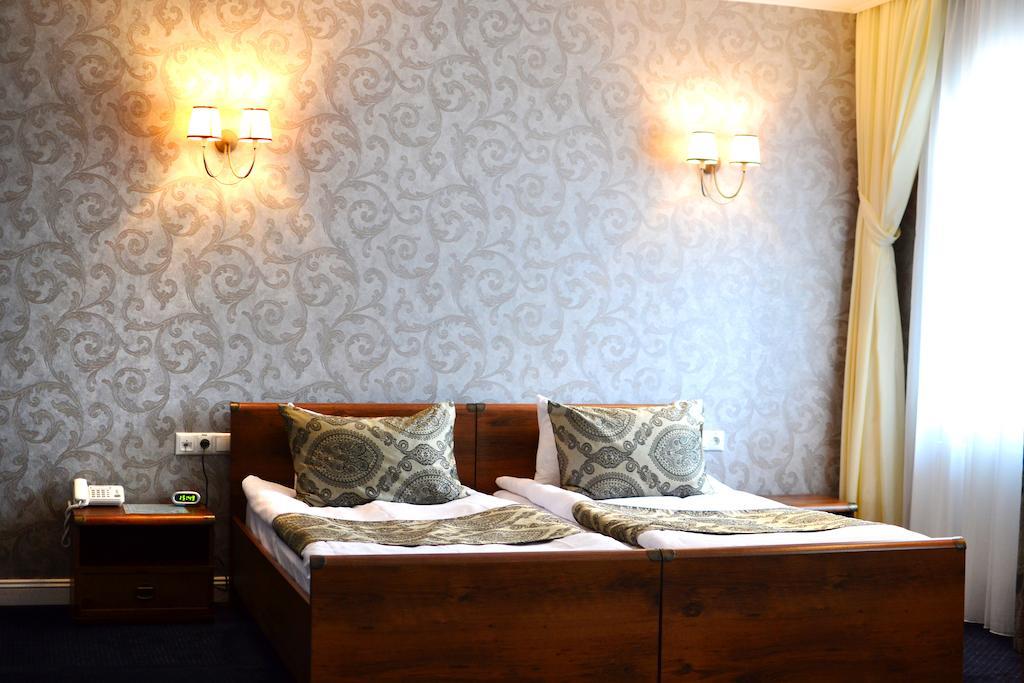 Kera Hotel Nesterenki Pokoj fotografie